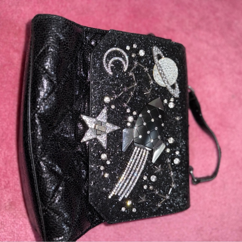 Aldo Black Shoulder Bag with Elegant Design